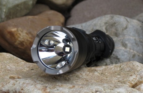 Nitecore MH27 — фонарь для охоты и рыбалки